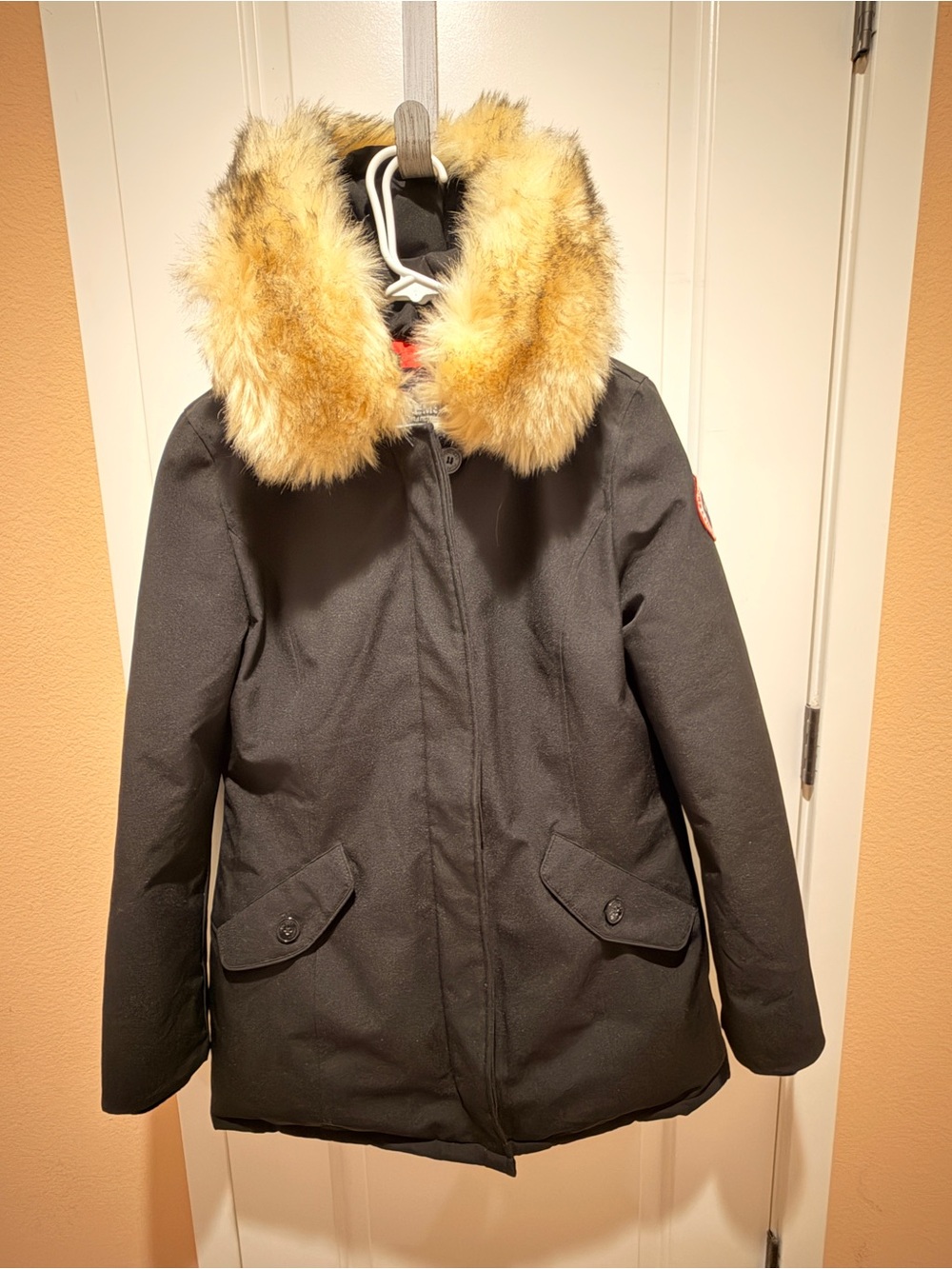 PUREMSX Women's Black Parka Jacket with Fur-Trim Hood